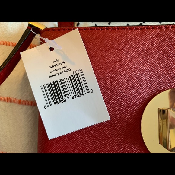 Kate Spade NWT “sally” cross body bag - red - Picture 4 of 8